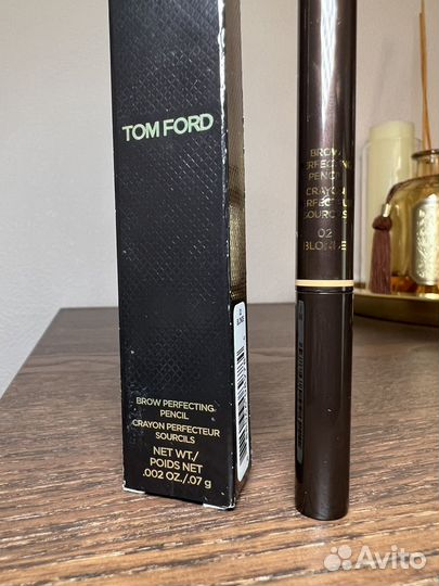 Tom ford оригинал карандаш для бровей 02 blonde