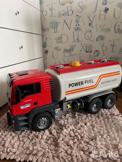 Бензовоз MAN bruder