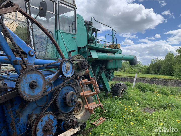 Комбайн Енисей Енисей-1200НМ, 2000