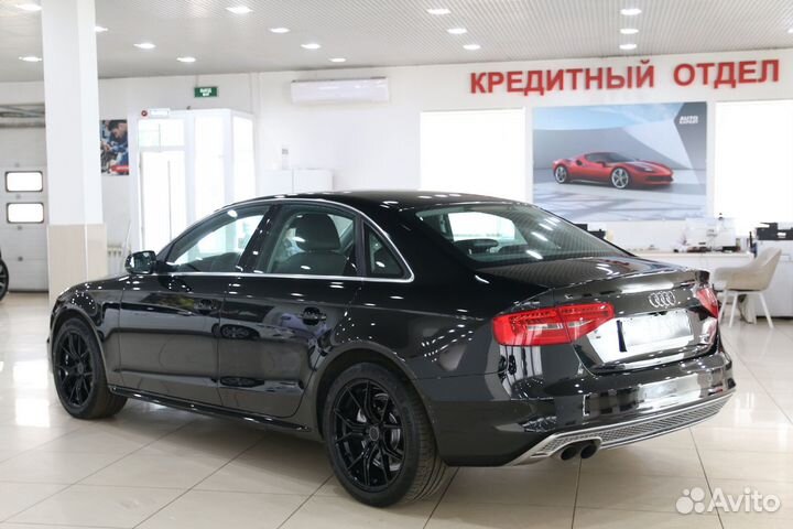 Audi A4 2.0 AMT, 2014, 118 000 км
