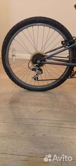 Велосипед specialized hardrock 10