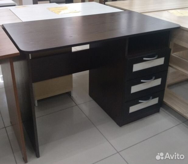 Стол Карина (Венге/Бодегабелая)