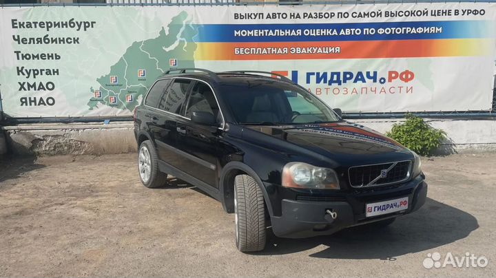 Накладка переднего крыла правого Volvo XC90 306551