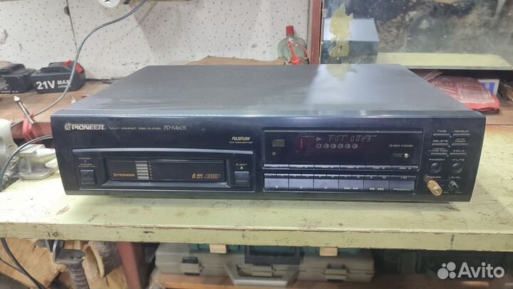 Продам CD проигрыватель Pioneer PD -M603