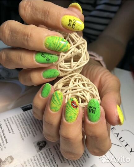 Маникюр/педикюр/гельлак