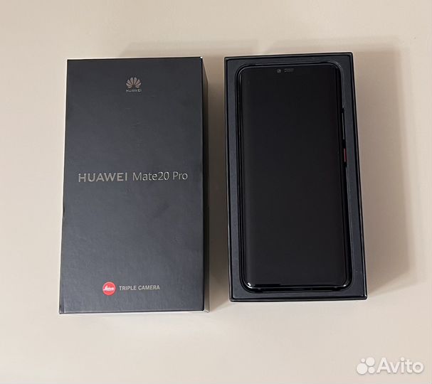 Телефон Huawei Mate 20 Pro