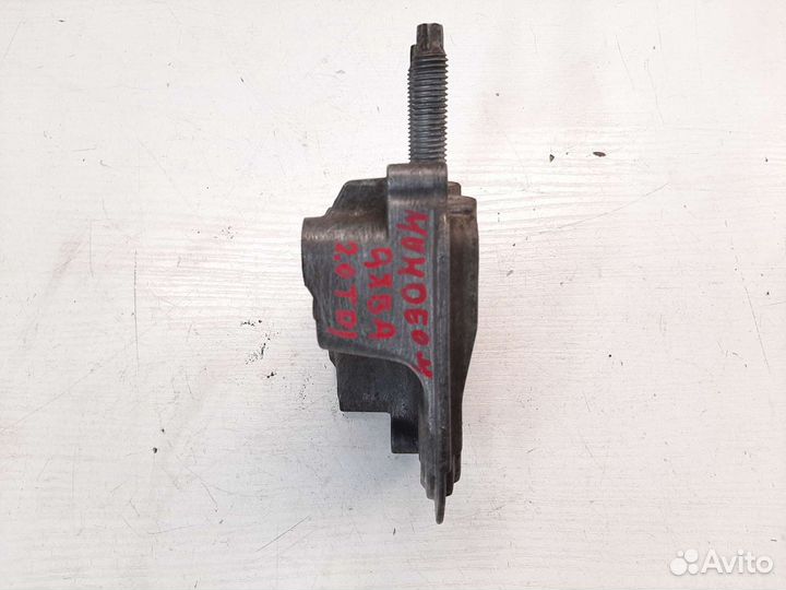 Кронштейн крепления двигателя 2.0 qxba Форд Мондео