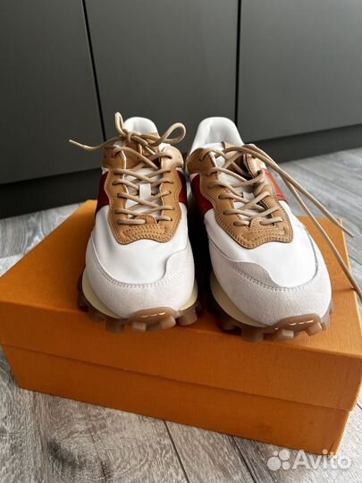 Кроссовки tods
