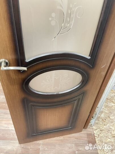 Межкомнатные двери бу с коробкой 70см