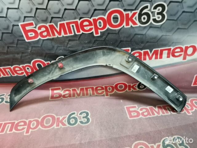 Накладка крыла задний левый Toyota Land Cruiser