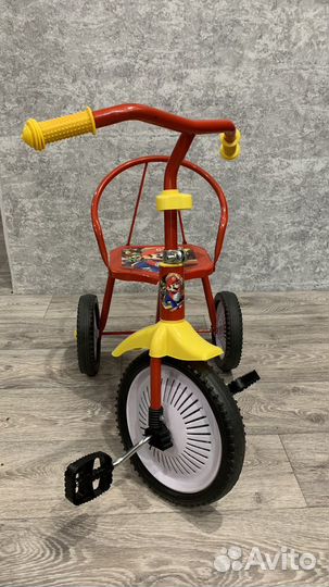 Детский трехколесный велосипед новый