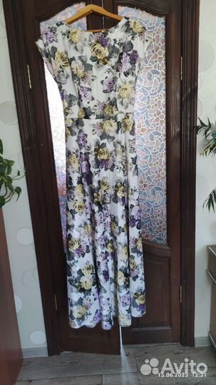 Вечернее платье