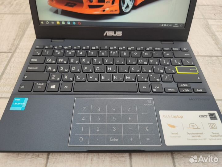 Asus E210KA