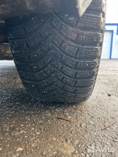 Michelin X-Ice North 255/55 R19