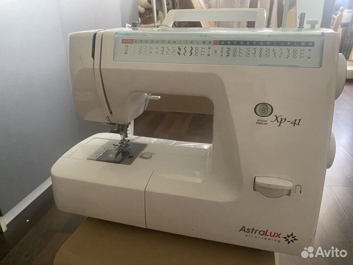 Швейная машина бытовая astralux