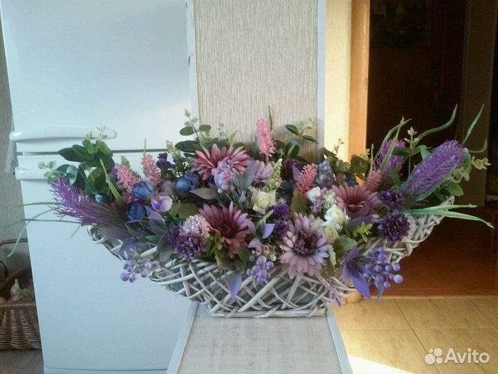 Цветочные композиции из искусственных цветов