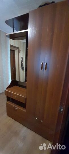 Шкаф в прихожую
