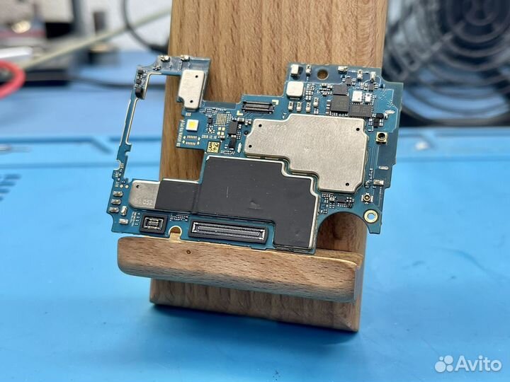 Материнская плата samsung A51 6/128 гб