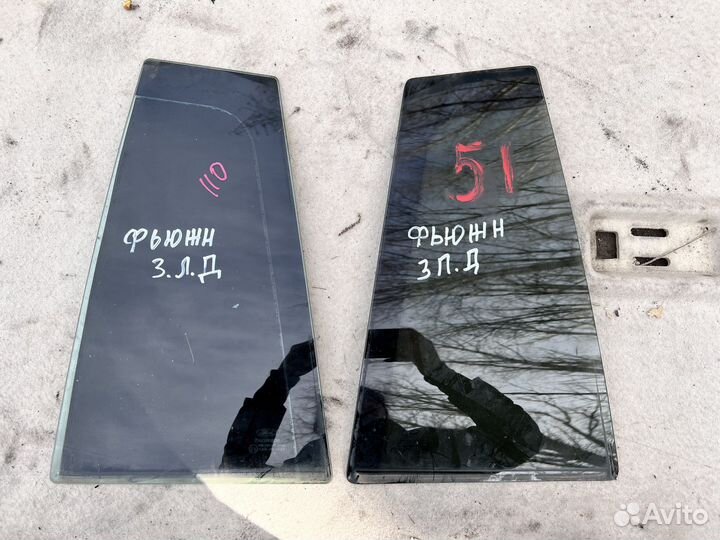 Форточка задней двери Ford Fusion