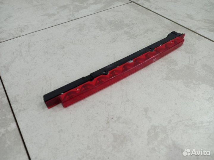 Третий стоп-сигнал Audi S6 C5 2002