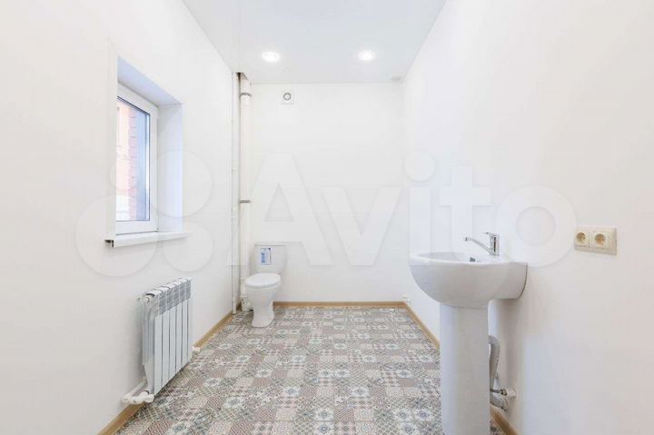 Дом 139 м² на участке 5 сот.