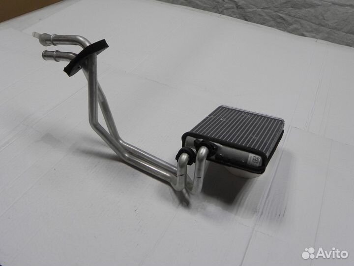 Радиатор отопителя Dong Feng AX7