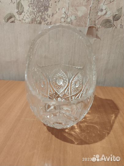 Ваза корзиночкой хрустальная СССР на 1л с ручкой
