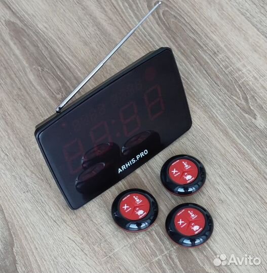 Система - кнопка вызова официанта и табло