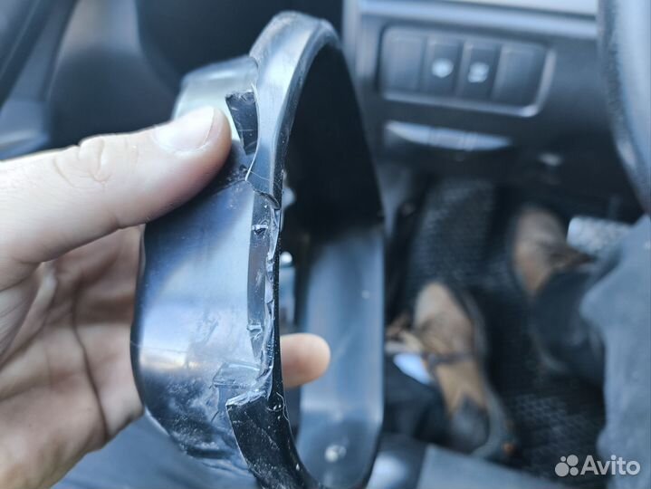 Рамка левого зеркала honda Accord 8