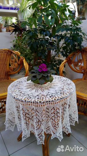 Скатерть вязаная, ручная работа