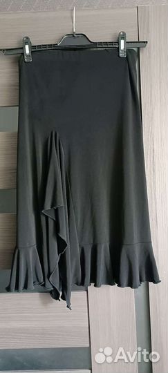 Юбка с драпировкой асимметричного кроя