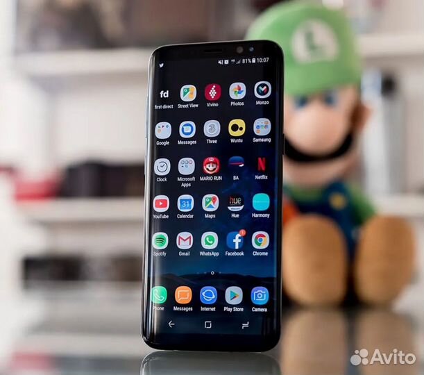 Samsung Galaxy S8, 4/64 ГБ
