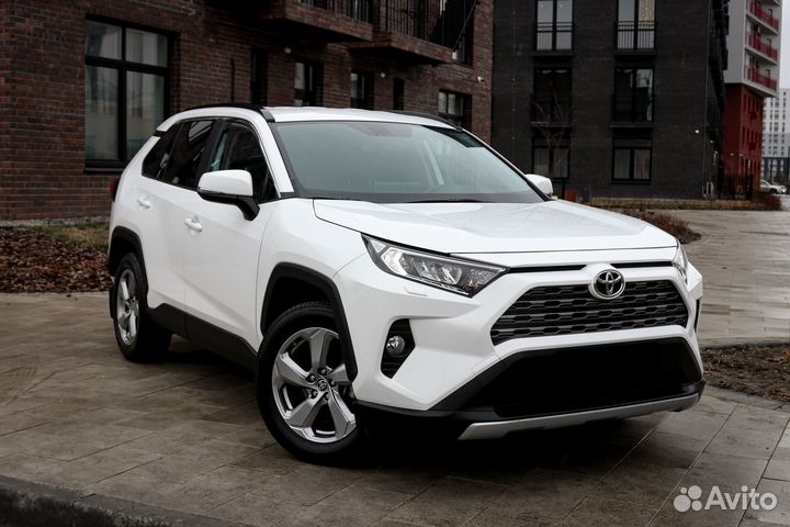 Toyota RAV4 2.0 CVT, 2020, 42 000 км