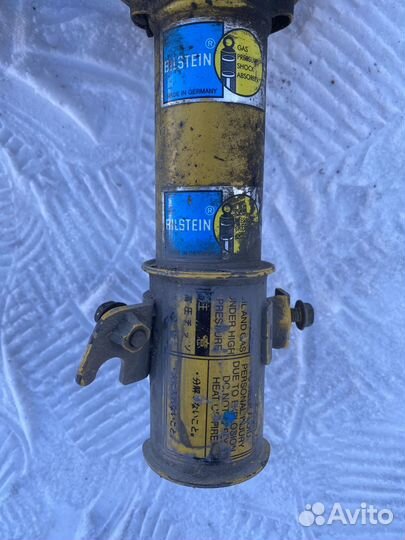 Амортизаторы передние BilStein (пара) Subaru