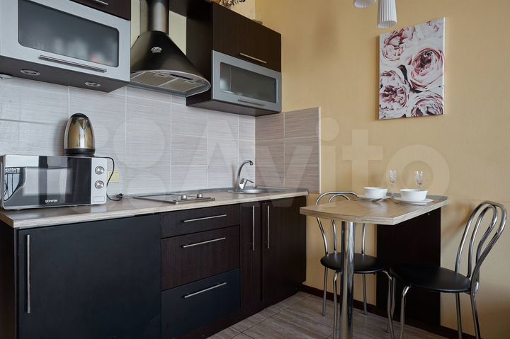2-к. квартира, 40 м², 6/6 эт.