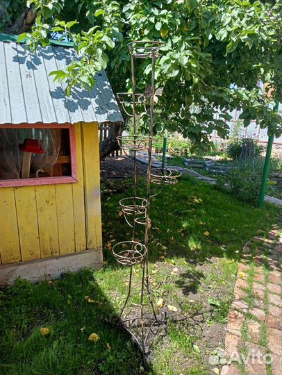 Подставка для цветов напольная