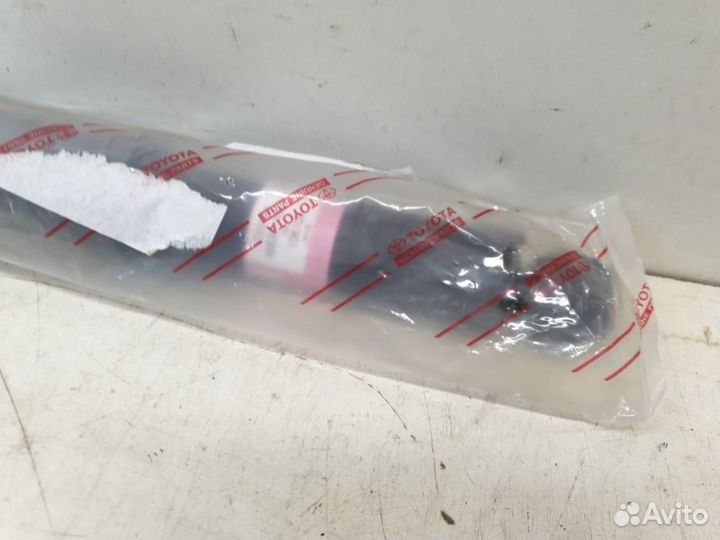 Амортизатор задний правый Toyota Rav4 30 2005-2012