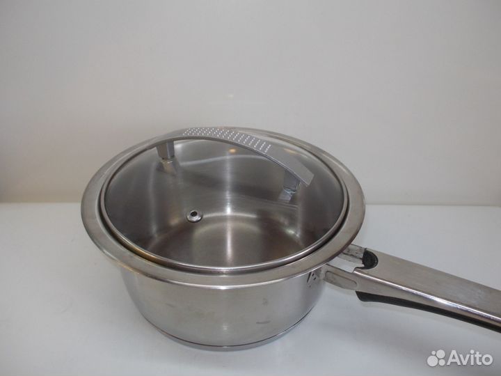 Кастрюли и сковороды