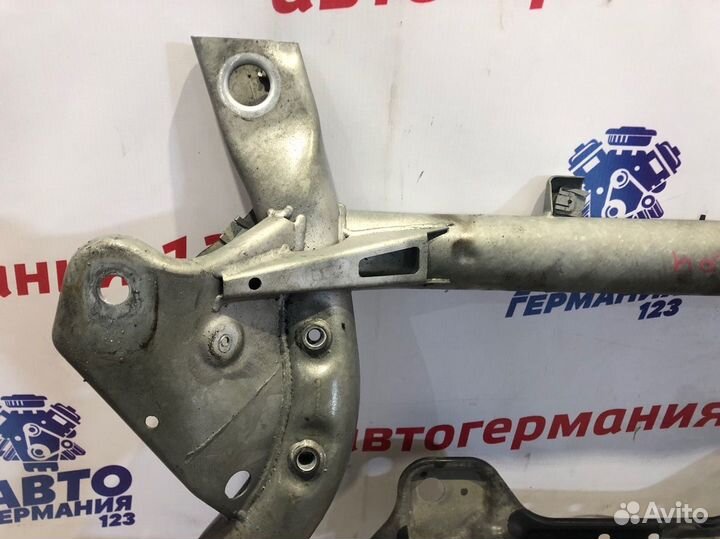 Подрамник передний Mercedes C200 W204 271.950 2008