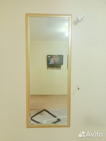 Продам зеркало, размер 156х61