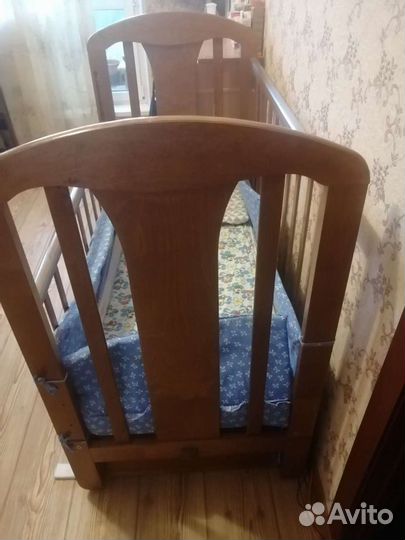 Детская кроватка