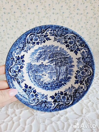 Тарелки/салатники Англия Деревенька, винтаж