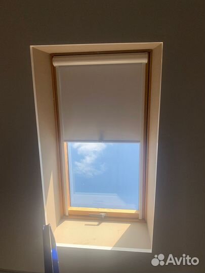 Жалюзи на мансардные окна