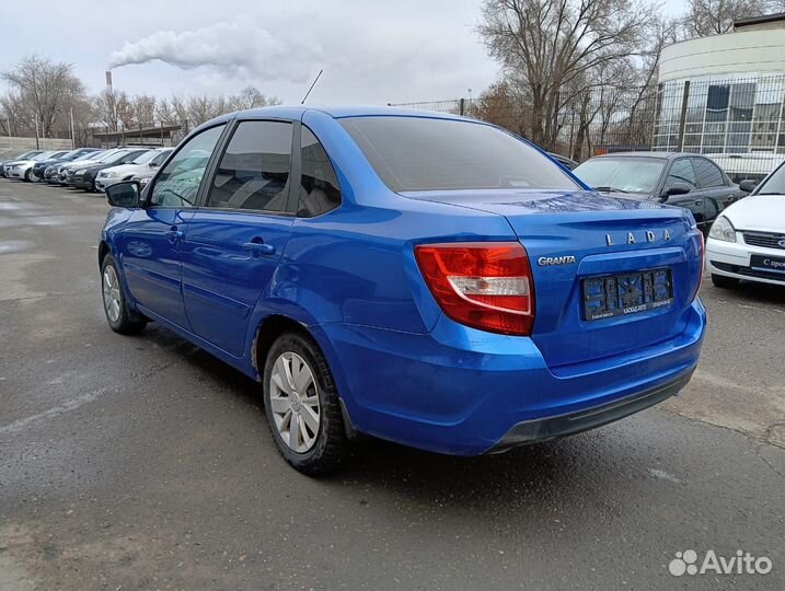 LADA Granta 1.6 МТ, 2021, 329 664 км