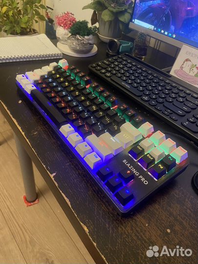 Кастомная механическая клавиатура Bazing Pro
