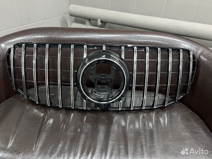 Решетка радиатора w167 gls GT