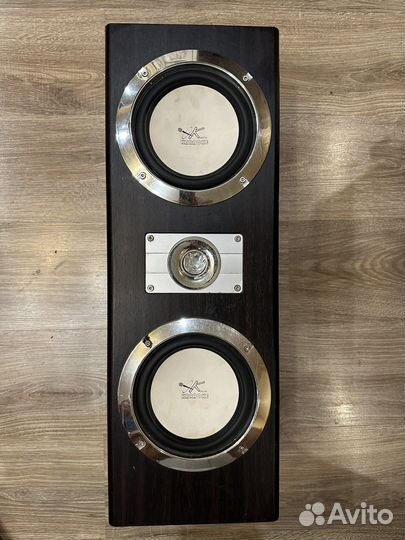 Акустические колонки большие