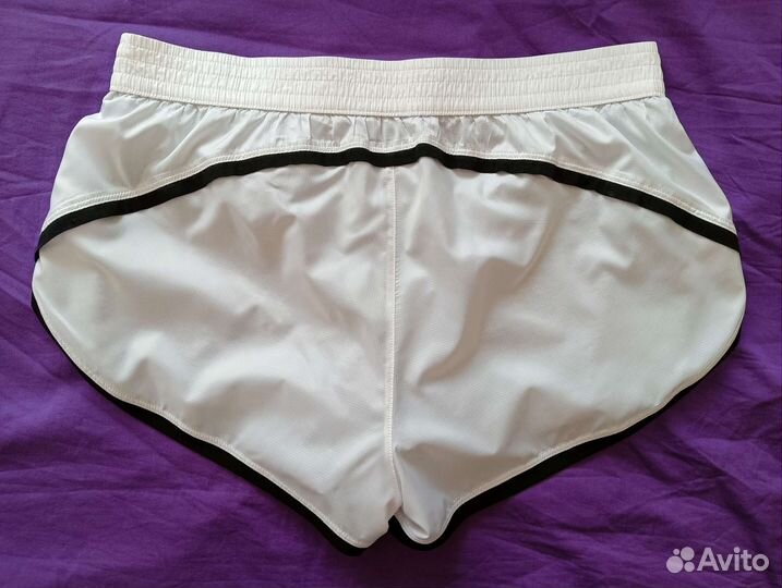 Шорты Abercrombie & Fitch