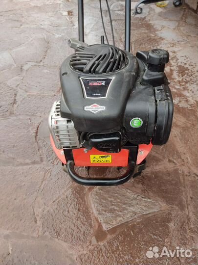 Мотокультиватор ‘Земляк’