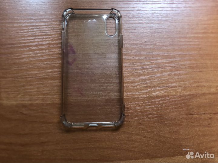 Прозрачный чехол на iPhone xr